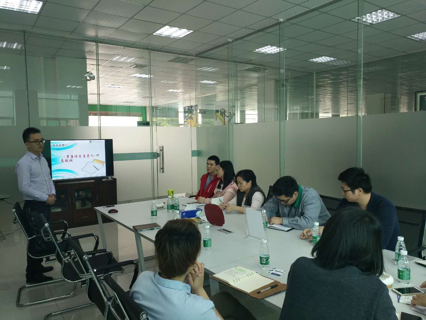 祝贺罗庚机器人签约爱游戏网页版-爱游戏(中国)ERP